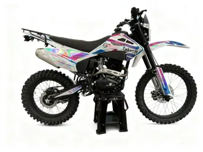 300cc Four-Stroke Air-Cooled SOHC Off-Road Dirt Bike — Media 1