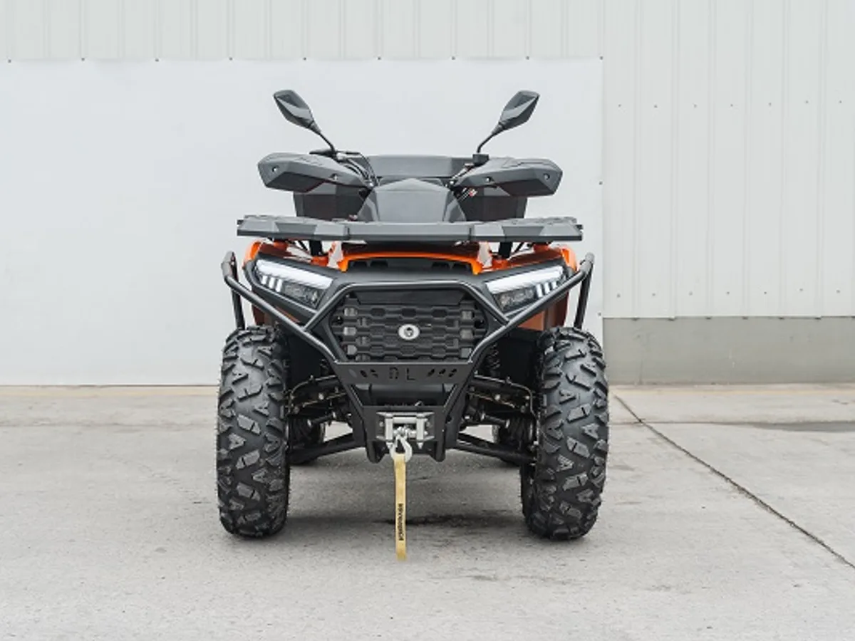 300cc Four-Stroke Water-Cooled 4x4 Utility ATV – Shaft Drive, Locking Differential, 200kg Payload — Media 2
