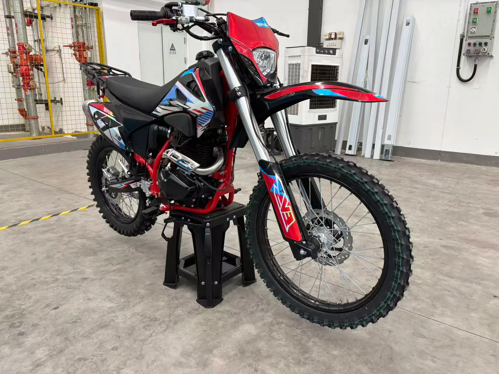 Trail Falcon: Enduro Motorcycle Built for Off-Road